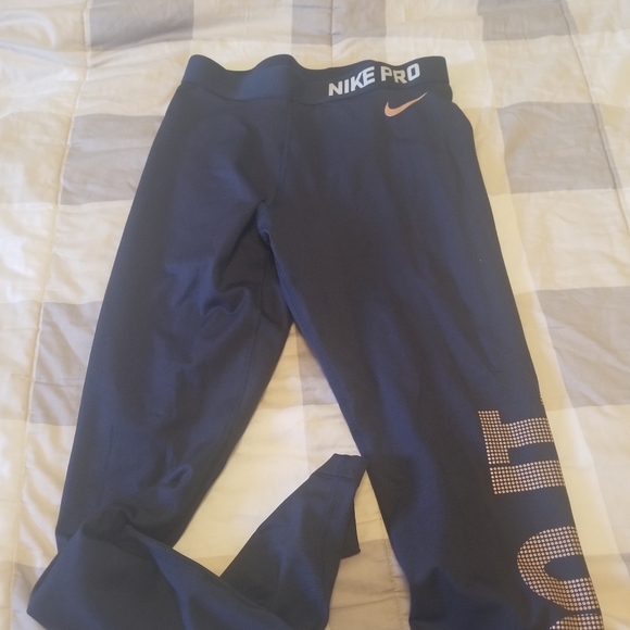 Nike dry fit leggings - Picture 1 of 4